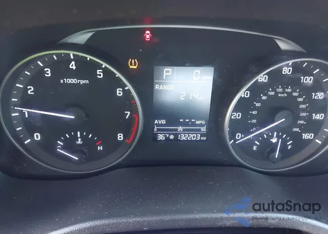 2017 Hyundai Elantra Se z USA, uszkodzony, nr VIN 5NPD74LF9HH209496